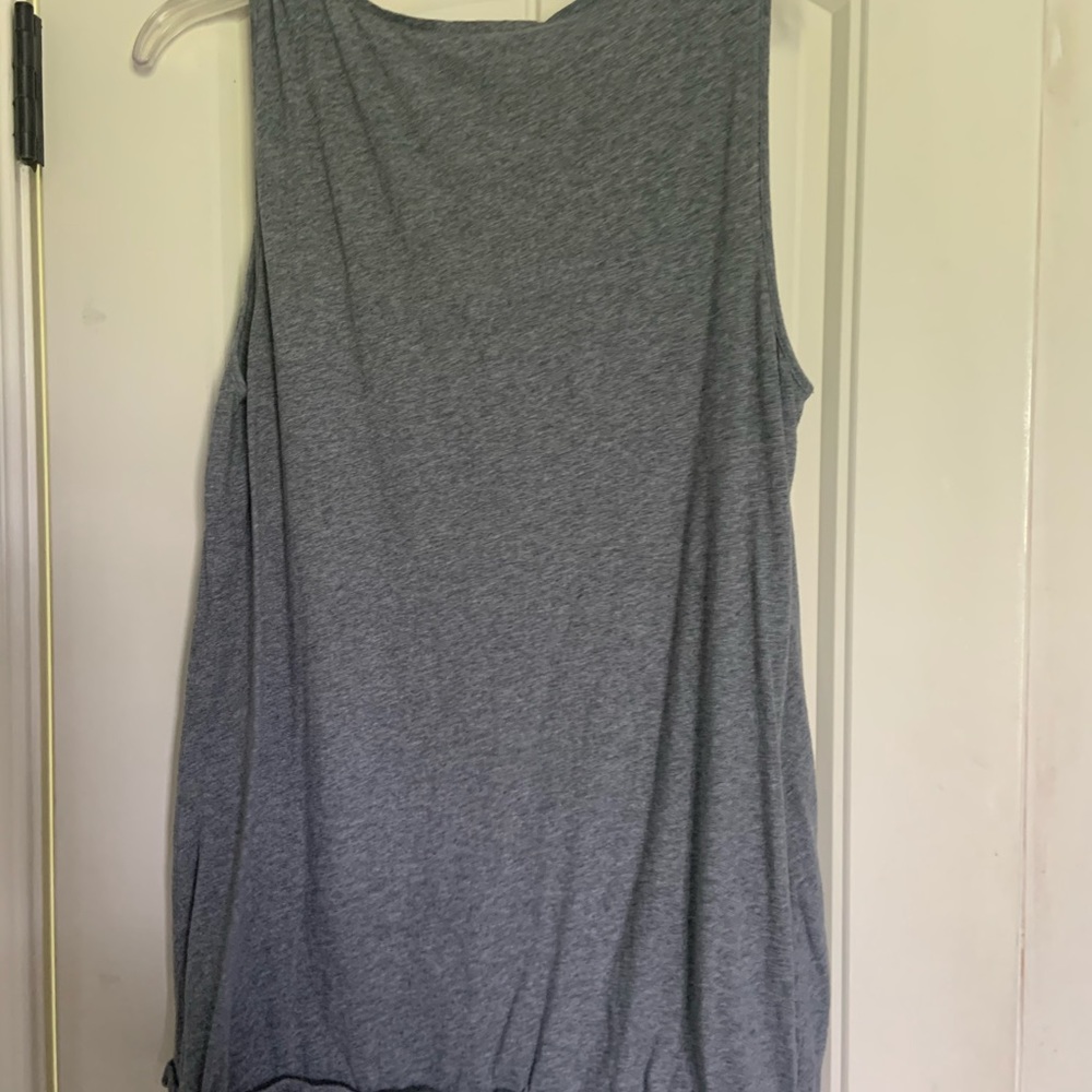 Loft Gray Tank - Picture 6 of 6